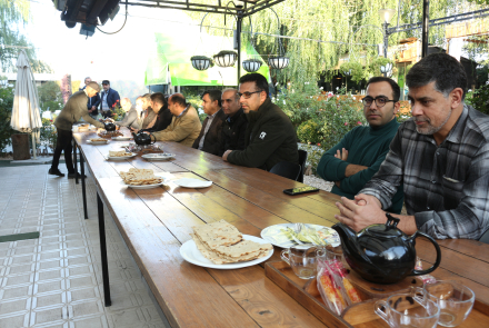 گردهمایی مسیولین مرکز کاشانی به ضیافت صبحانه